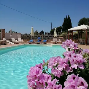  Apartment Residenza Agrituristica Santa Lucia Con Piscina Italien
